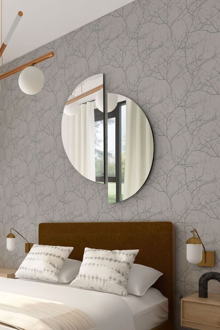 Frameless Round Mirror in a Bathroom